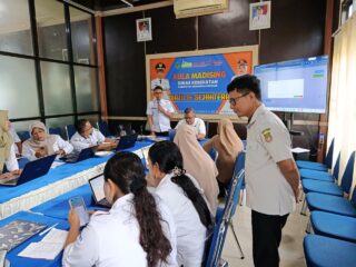 Lebih Mudah, Lebih Aman: Diskominfo dan Dinas Kesehatan Sidrap Berkolaborasi dalam Implementasi TTE