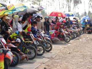 181 Peserta Ramaikan MRD Celebes Series Grasstrack dan Motocross di Sidrap